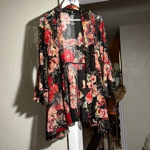 Ali Miles floral sheer kimono